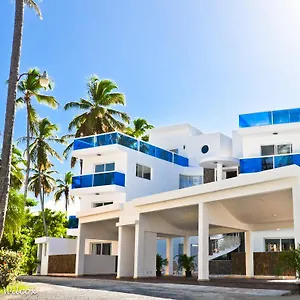 The Sanctuary @ Corales Apartment